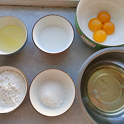 奶油蛋糕怎么做？超治愈的奶油小蛋糕